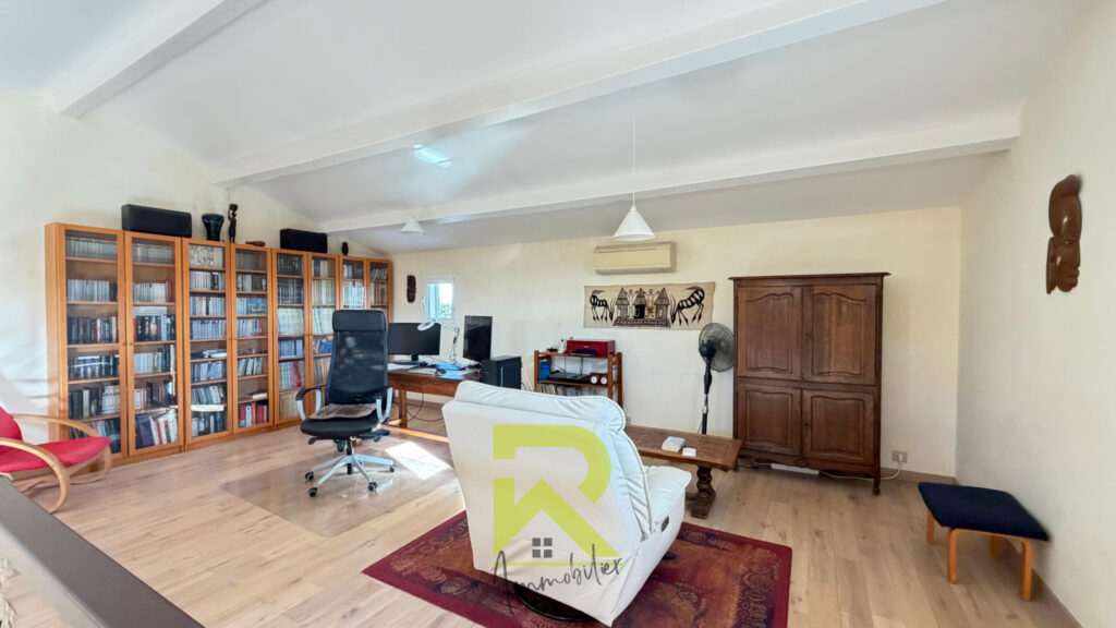 Villa de prestige avec piscine Le Grau d&rsquo;Agde (34300) – 7 pièces – 4 chambres – 220 m²