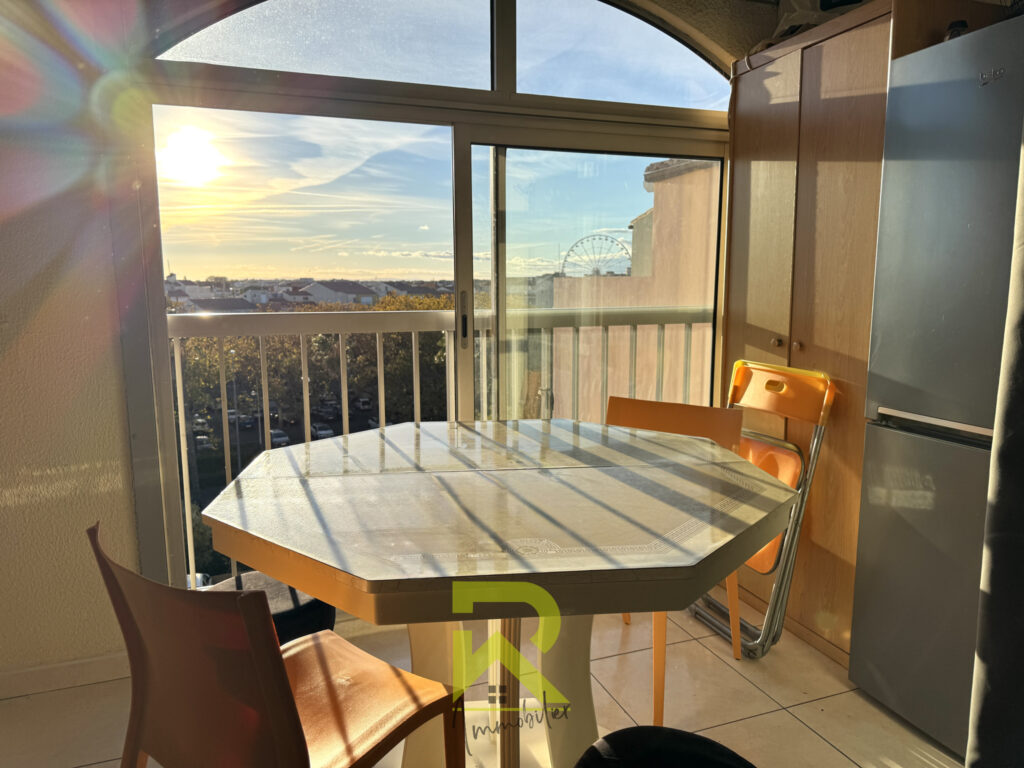 Grand Studio avec Parking – 1 pièce – NR chambres – 25.53 m²