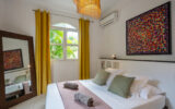 VILLA D&rsquo;EXCEPTION AVEC PLAGE SUR LE LAGON DE ST FRANCOIS – 7 pièces – 6 chambres – 260 m²