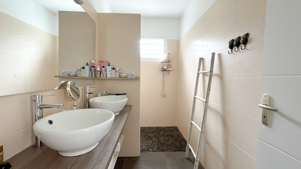 Villa F5 – Saint-François  – 5 pièces – 4 chambres – 143 m²
