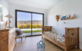 Villa avec vue, piscine, terrasses et garages – 6 pièces – 4 chambres – 170 m²