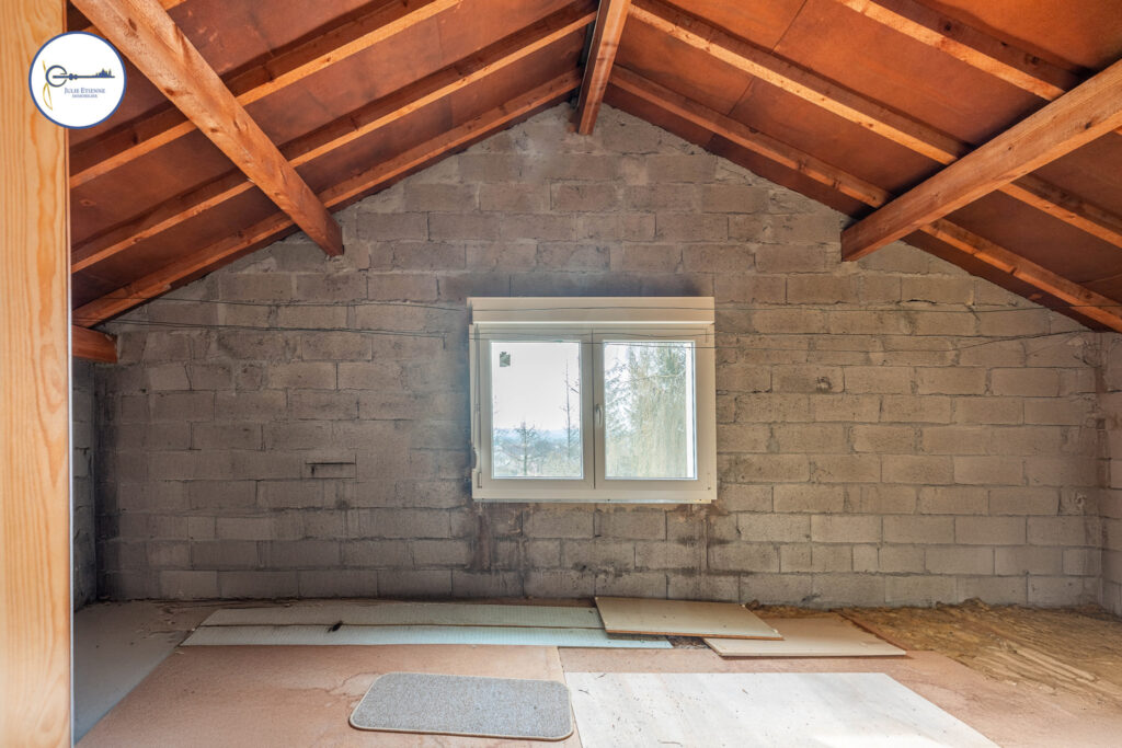 Maison Dogneville 5 pièces 94m2 – 5 pièces – 3 chambres – 94 m²