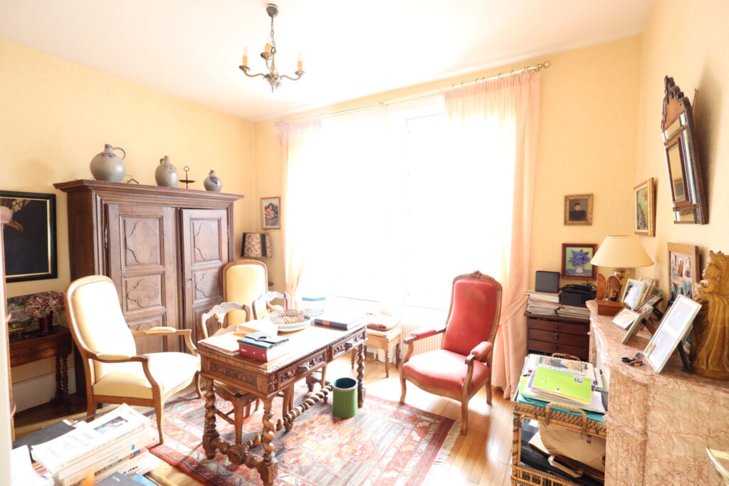 Appartement Epinal 5 pièces 109m2 + Garage – 5 pièces – 3 chambres – 109.4 m²