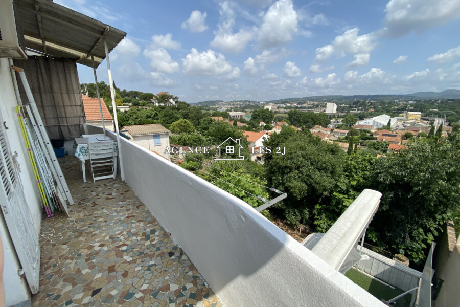 Maison à vendre à Marseille — Vue sur la ville — photo 8