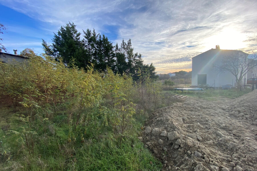 Terrain à vendre à La motte-d&rsquo;aigues