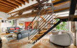Duplex de standing au dernier étage d&rsquo;une bâtisse du XVIIe s – 4 pièces – 3 chambres – 134 m²