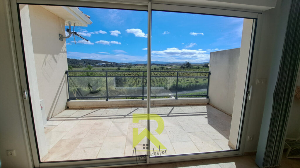 VILLA 170 M2 JARDIN, PISCINE ET VUE MONTAGNE – VIGNE – 5 pièces – 4 chambres – 170 m²