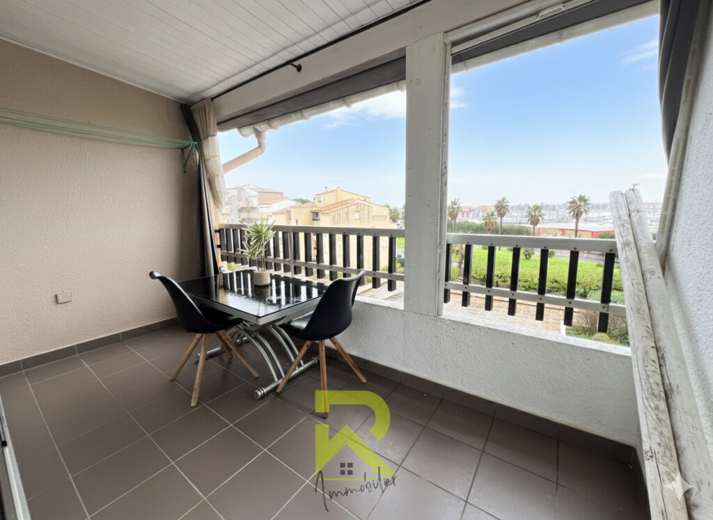 LE CAP D&rsquo;AGDE- DUPLEX 3 PIÈCES- VUE PORT – 3 pièces – 2 chambres – 60 m²
