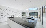 Parcelle avec nombreux oliviers. – 5 pièces – 4 chambres – 174 m²