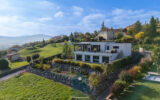 Villa avec vue, piscine, terrasses et garages – 6 pièces – 4 chambres – 170 m²