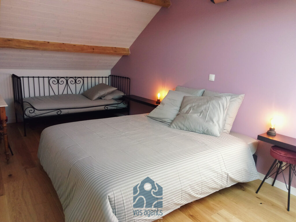 Propriété 10 pièces avec terrain, piscine et annexes – 10 pièces – 8 chambres – 316 m²