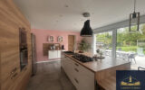 MAISON NEUVE IDEALEMENT SITUÉE CUA – 7 pièces – 5 chambres – 181 m²