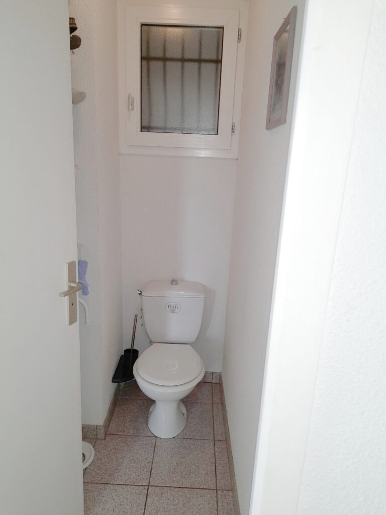 Magnifique T 2 Mezzanine de 67 m2 loi carrez , garage, parki – 2 pièces – 1 chambre – 67 m²