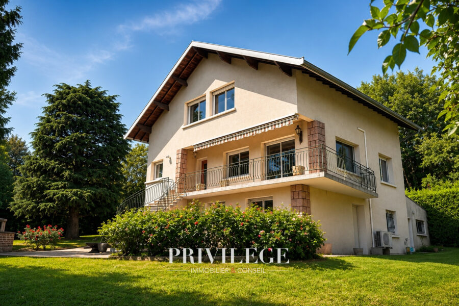 Maison à vendre à Saint-cyr-au-mont-d&rsquo;or