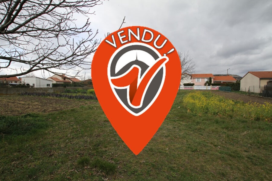 Terrain à vendre à Cournon-d&rsquo;auvergne