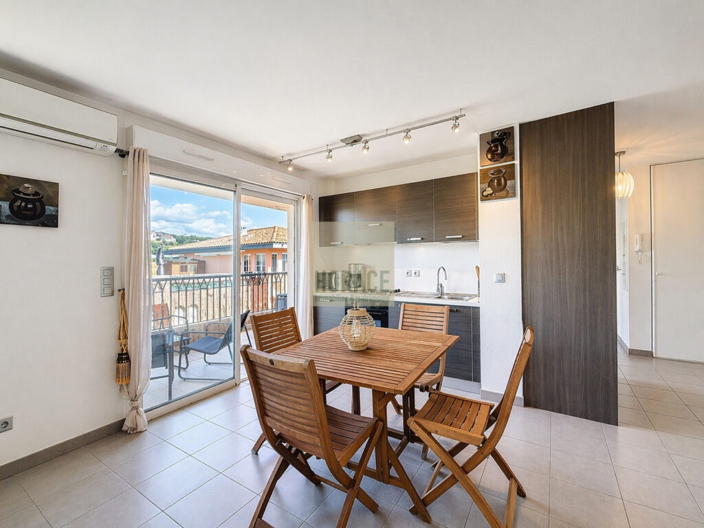 APPARTEMENT T3 PORT PORTO VECCHIO – 3 pièces – 2 chambres – 47.58 m²