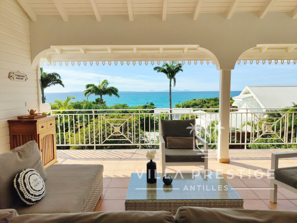Villa de standing 3 chambres et studio indépendant – vue mer – 5 pièces – 4 chambres – 140 m²