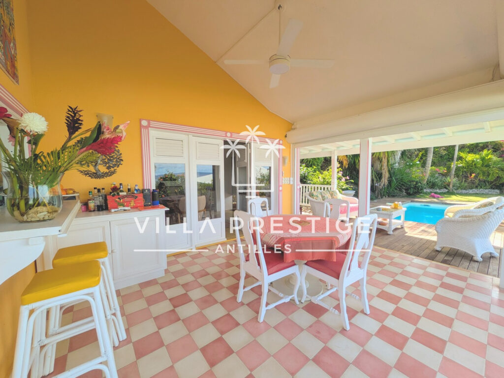 VILLA 3 SUITES PISCINE ACCES PLAGE VUE MER – 4 pièces – 3 chambres – 98.9 m²