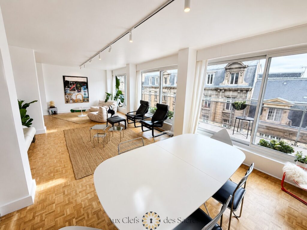 Appartement type 3/4 avec grand balcon filant et stationneme – 4 pièces – 3 chambres – 121.98 m²