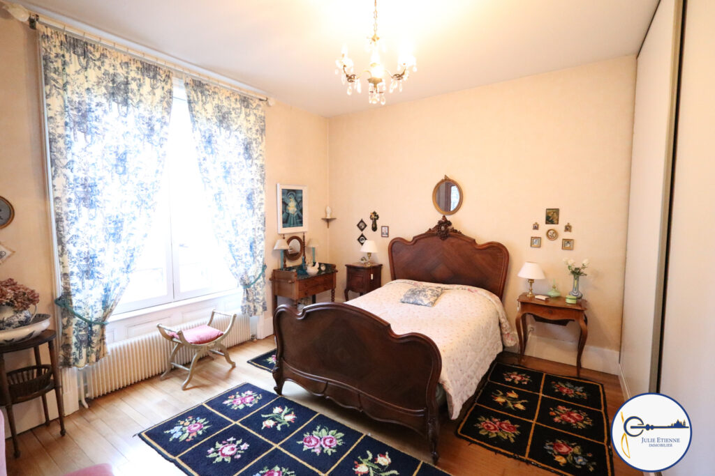 Appartement Epinal 5 pièces 109m2 + Garage – 5 pièces – 3 chambres – 109.4 m²