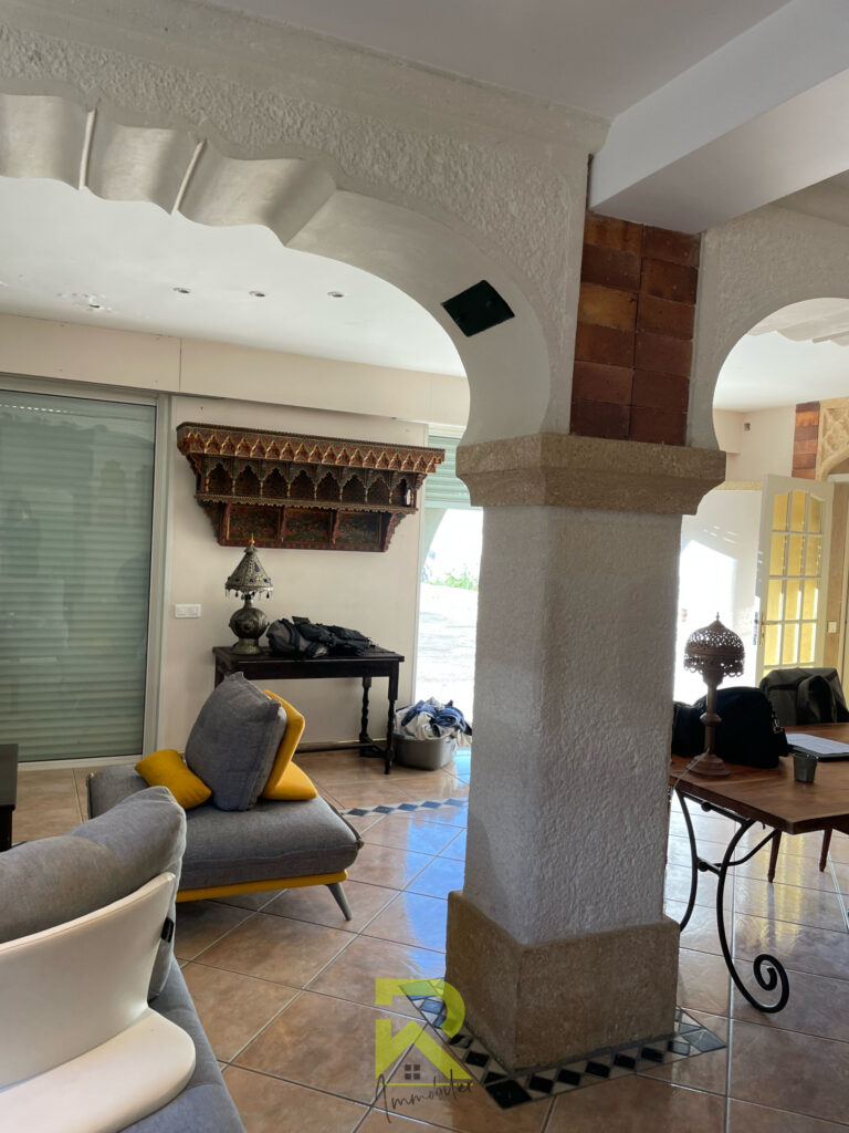 Insolite MAS  à fort potentiel  Coup de coeur assuré ! – 8 pièces – 7 chambres – 294 m²