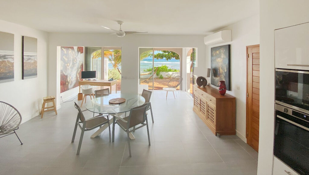 Duplex de grand standing et pieds dans l&rsquo;eau à Saint-Françoi – 4 pièces – 3 chambres – 88.3 m²