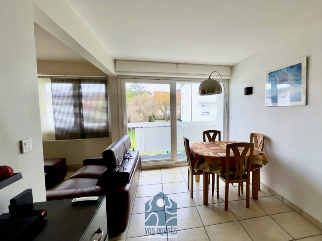 Appartement 3 pièces avec cave et garage – 3 pièces – 2 chambres – 64 m²