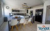 MAISON 5 PIECES/3 CHAMBRES/130 M2 ENVIRON – 5 pièces – 3 chambres – 130 m²