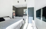 Parcelle avec nombreux oliviers. – 5 pièces – 4 chambres – 174 m²