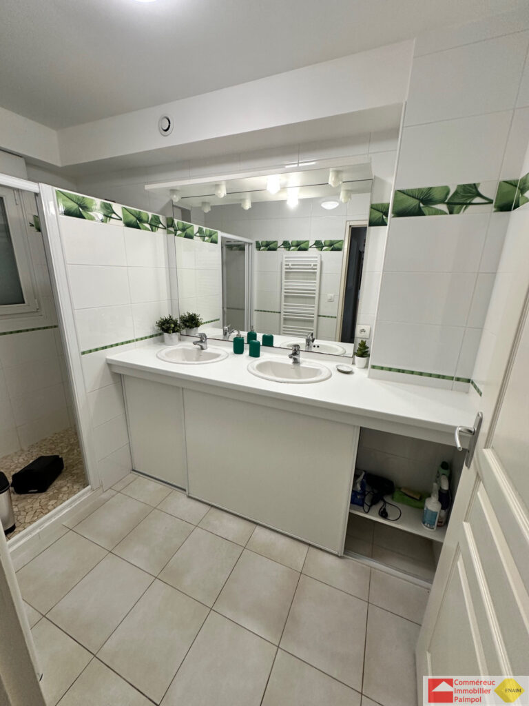 À VENDRE   PLOUBAZLANEC – Maison 5 pièces avec vue mer excep – 5 pièces – 4 chambres – 120 m²