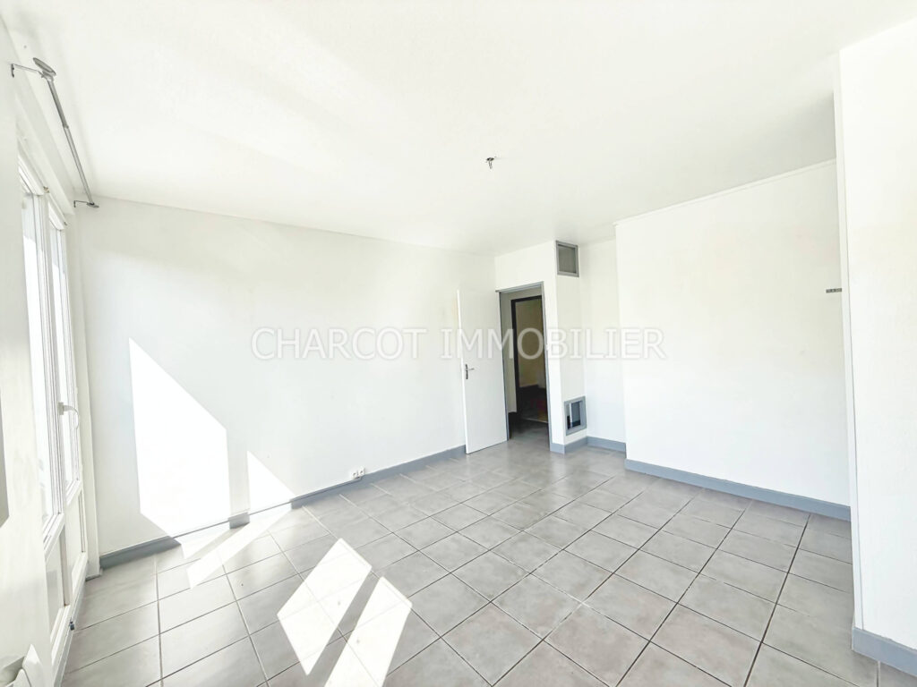 EXCLUSIVITÉ – Proche du POINT DU JOUR, appartement T4, avec  – 4 pièces – 3 chambres – 63 m²