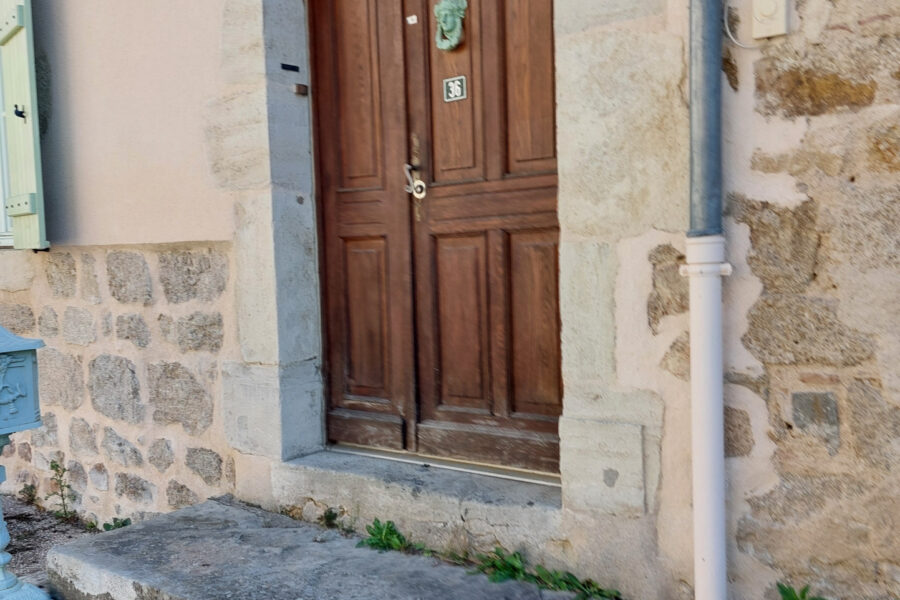Maison à vendre à Busset