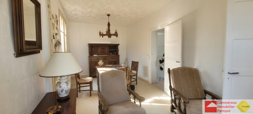 À VENDRE MAISON TRADITIONNELLE AVEC VUE MER À LOGUIVY-DE-LA- – 6 pièces – 4 chambres – 100 m²
