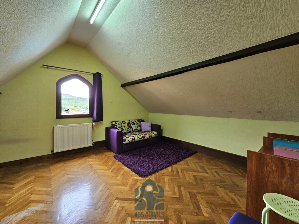Maison de caractère 7 pièces 4 chambres avec piscine, terras – 7 pièces – 4 chambres – 218 m²