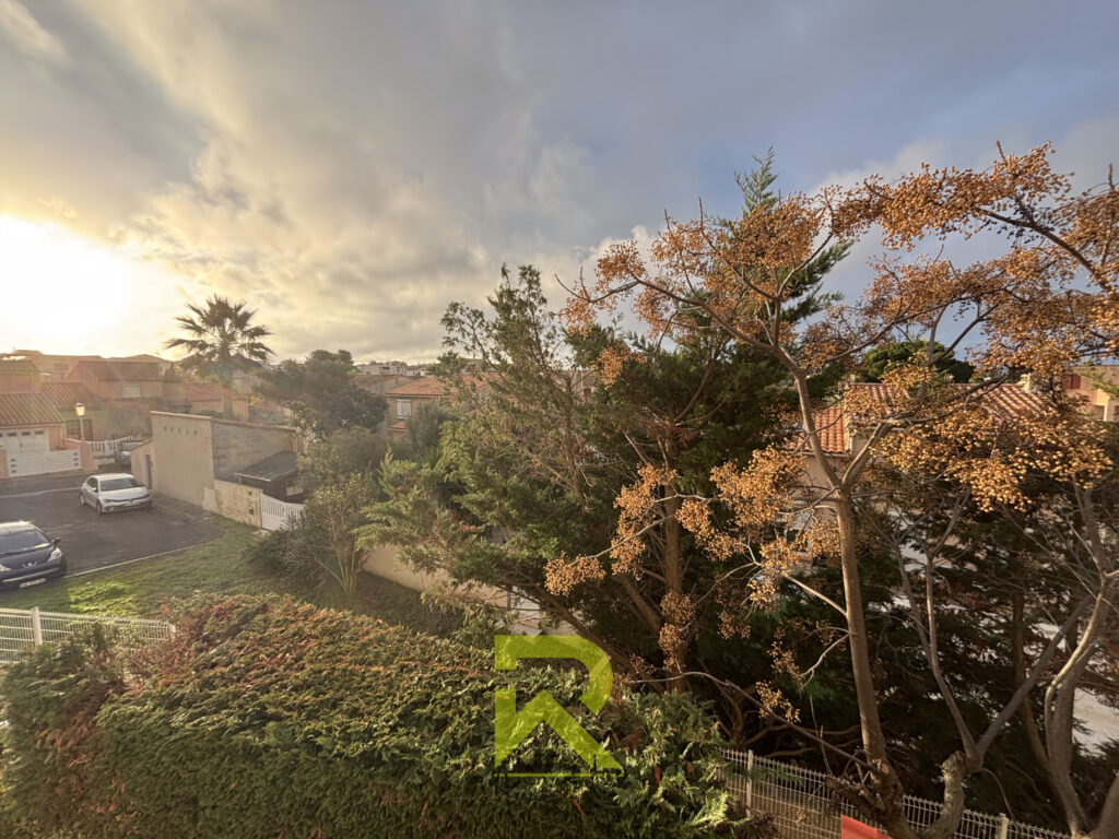 Appartement T3 lumineux avec terrasse, vue arborée et parkin – 3 pièces – 2 chambres – 59.9 m²
