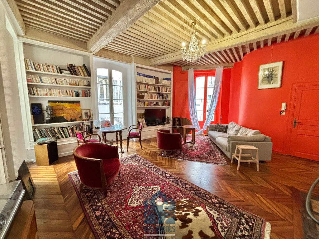 Triplex avec garage – 3 pièces – 1 chambre – 93 m²