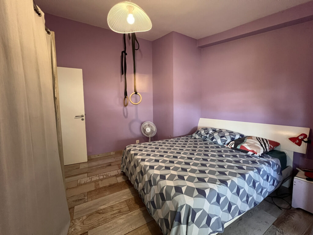 Villa avec vue mer et gîtes à Saint-François – 9 pièces – 6 chambres – 200 m²