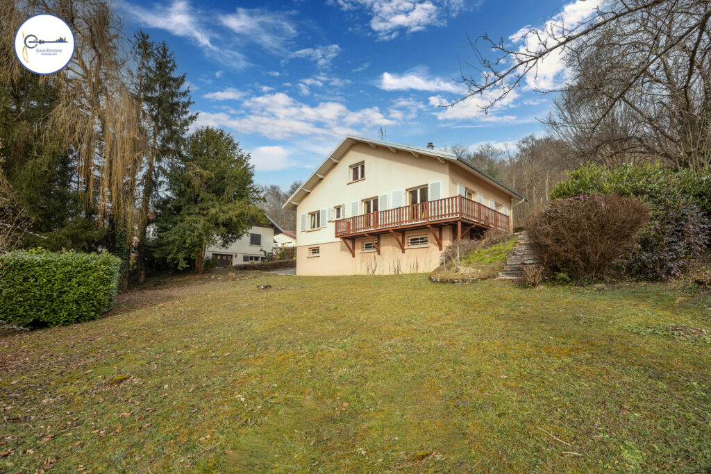 Maison Dogneville 5 pièces 94m2 – 5 pièces – 3 chambres – 94 m²