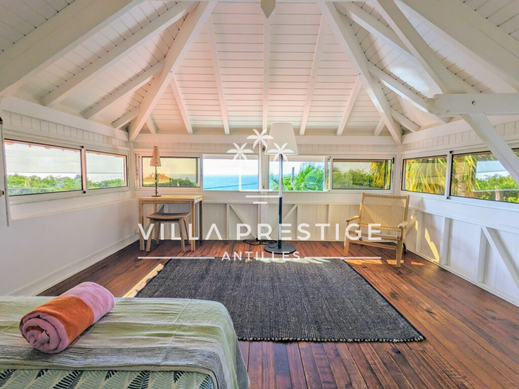 VILLA VUE MER AVEC BUNGALOW INDEPENDANT – PROCHE PLAGES ET  – 6 pièces – 5 chambres – 179 m²