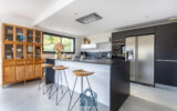 Villa avec vue, piscine, terrasses et garages – 6 pièces – 4 chambres – 178 m²