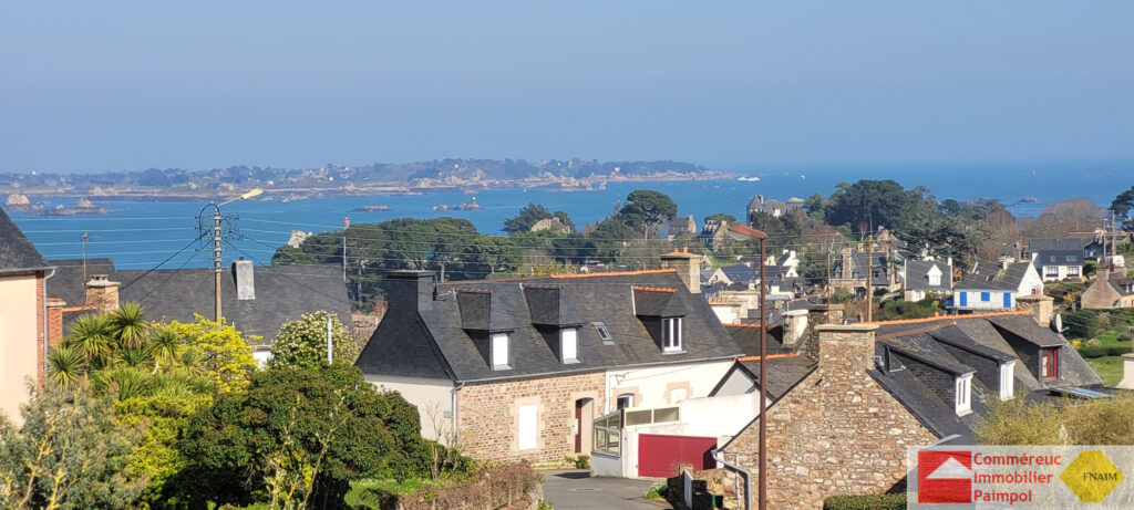 À VENDRE MAISON TRADITIONNELLE AVEC VUE MER À LOGUIVY-DE-LA- – 6 pièces – 4 chambres – 100 m²