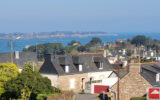 À VENDRE MAISON TRADITIONNELLE AVEC VUE MER À LOGUIVY-DE-LA- – 6 pièces – 4 chambres – 100 m²