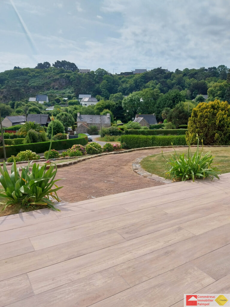 Vue sur mer, belle néo-bretonne rénovée, 200m2, 8 pièces, te – 8 pièces – 5 chambres – 223.85 m²