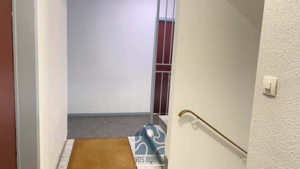 Studio avec cave – 1 pièce – NR chambres – 18.3 m²
