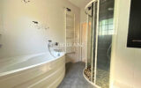 Maison familiale avec vue château à Rauzan, piscine et studi – 6 pièces – 4 chambres – 152 m²