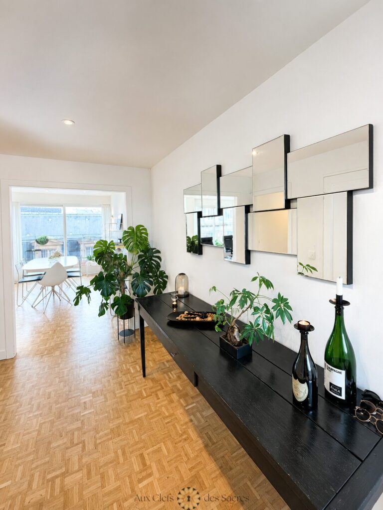 Appartement type 3/4 avec grand balcon filant et stationneme – 4 pièces – 3 chambres – 121.98 m²