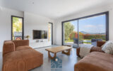 Villa avec vue, piscine, terrasses et garages – 6 pièces – 4 chambres – 178 m²