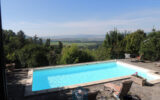 Maison 8 pièces avec piscine et jardin – 8 pièces – 4 chambres – 211 m²