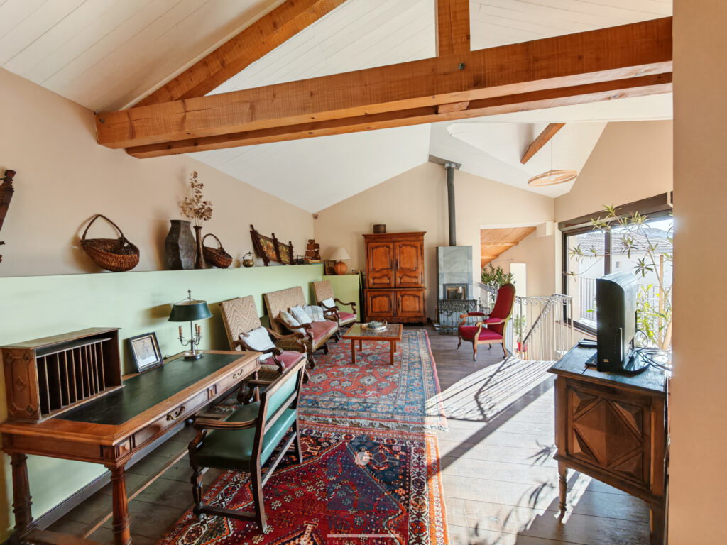 Maison 120m2 sur 700m2 de terrain – 5 pièces – 3 chambres – 120 m²