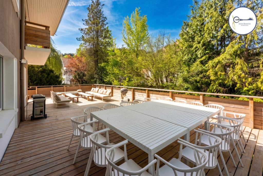 DEMEURE D&rsquo;EXCEPTION – GERARDMER – 13 PIECES – 437m2 avec SPA – 13 pièces – 8 chambres – 437 m²